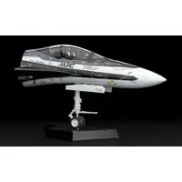 PLAMAX - 1/20 Scale Model Kit - MACROSS DELTA / VF-31F Siegfried & VF-31J Siegfried