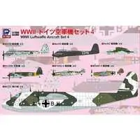 1/700 Scale Model Kit - Aircraft