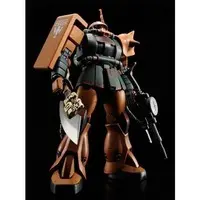 Master Grade MS-06FS Zaku II Model Kit