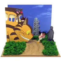 Miniature Art Kit - My Neighbor Totoro / Kusakabe Mei