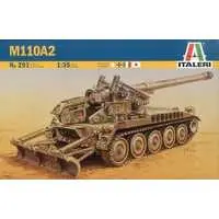 Plastic Model Kit - Self-propelled artillery