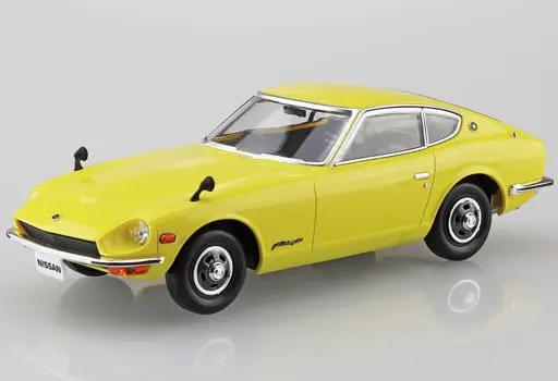 1/32 Scale Model Kit - The Snap Kit - NISSAN / FAIRLADY