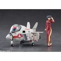 1/24 Scale Model Kit - Super Dimension Fortress Macross / VF-1J Valkyrie & Lynn Minmay