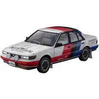 Nissan Bluebird 4Door Sedan SSS-R (U12) Early (1987) Model Kit