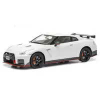 1/24 Scale Model Kit - NISSAN