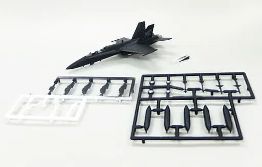 1/144 Scale Model Kit - AREA 88 / F-18 Hornet