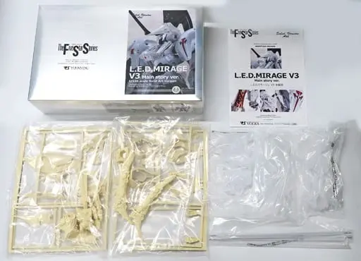 1/100 Scale Model Kit - The Five Star Stories