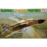 1/32 Scale Model Kit - Aircraft / F-4