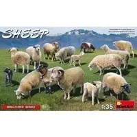 1/35 Scale Model Kit - People/Animals