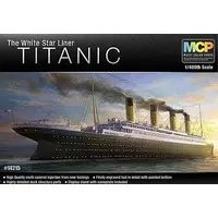 1/400 Scale Model Kit - White Star Line / Titanic
