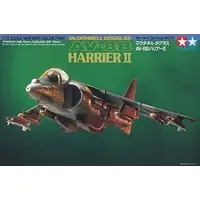 1/72 Scale Model Kit - WAR BIRD COLLECTION / McDonnell Douglas AV-8B Harrier II