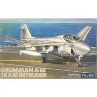 1/72 Scale Model Kit - Jets (Aircraft) / Grumman A-6 Intruder