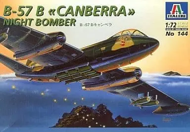 1/72 Scale Model Kit - Bomber