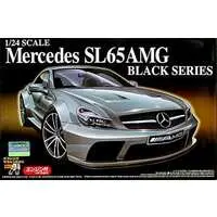 1/24 Scale Model Kit - Mercedes-Benz