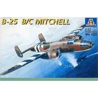 1/72 Scale Model Kit - Bomber