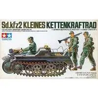 1/35 Scale Model Kit - Military Miniature Series / Sd.Kfz. 2 Kettenkrad
