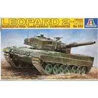 1/35 Scale Model Kit - Tank