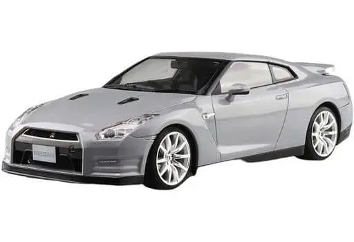 NISSAN R35 GT-R '14 Ultimate Metal Silver Model Kit