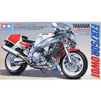 1/12 SCALE YAMAHA FZR750R (OW01) Model Kit
