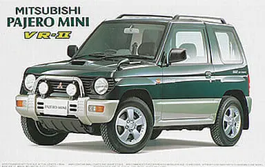 1/24 Scale Model Kit - Mitsubishi / PAJERO