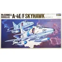 1/32 Scale Model Kit - Deluxe series / A-4 Skyhawk