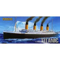 1/550 Scale Model Kit - Cruise Ship / Titanic