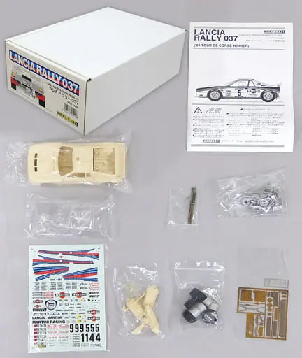 1/24 Scale Model Kit - Lancia