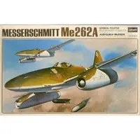 1/32 Scale Model Kit - Deluxe series / Messerschmitt Me 262 Schwalbe