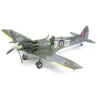 1/32 Scale Model Kit - Aircraft / Supermarine Spitfire