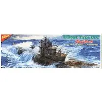 1/200 Scale Model Kit - Warship plastic model kit