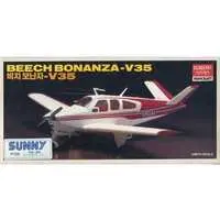 1/48 Scale Model Kit - Aircraft / Beechcraft Bonanza