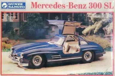 1/24 Scale Model Kit - Mercedes-Benz