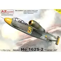 1/72 Scale Model Kit - Trainer aircraft