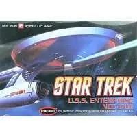 1/100 Scale Model Kit - Star Trek