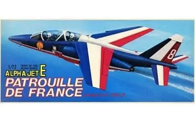 1/72 Scale Model Kit - Trainer aircraft