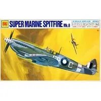 1/48 Scale Model Kit - Focke-Wulf / Supermarine Spitfire