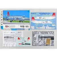 1/200 Scale Model Kit - Airliner / YS-11