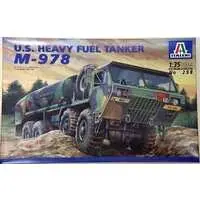 1/35 Scale Model Kit - Tank