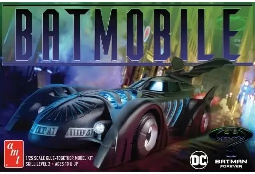 Plastic Model Kit - BATMAN / Batmobile & Batman