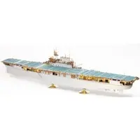 1/200 Scale Model Kit - Aircraft carrier