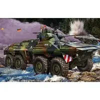 1/35 Scale Model Kit - Tank