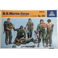 1/35 Scale Model Kit - People/Animals