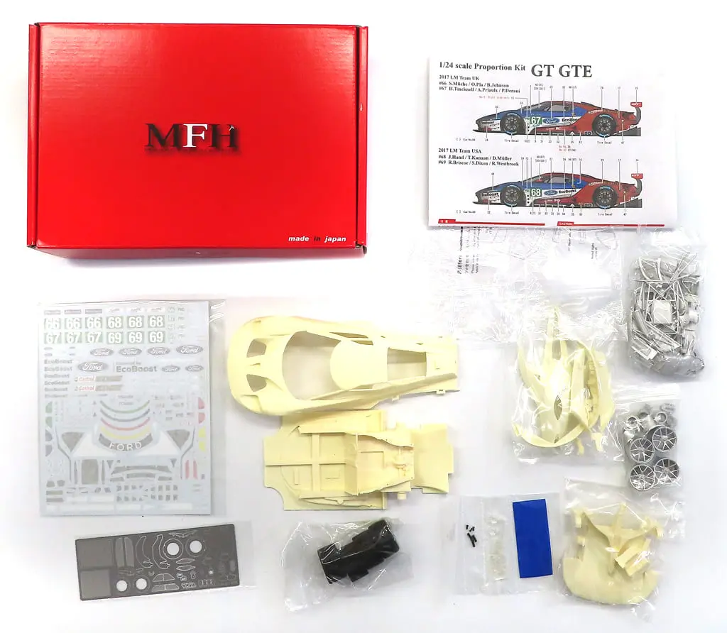 1/24 Scale Model Kit - Vehicle