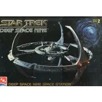 1/2500 Scale Model Kit - Star Trek