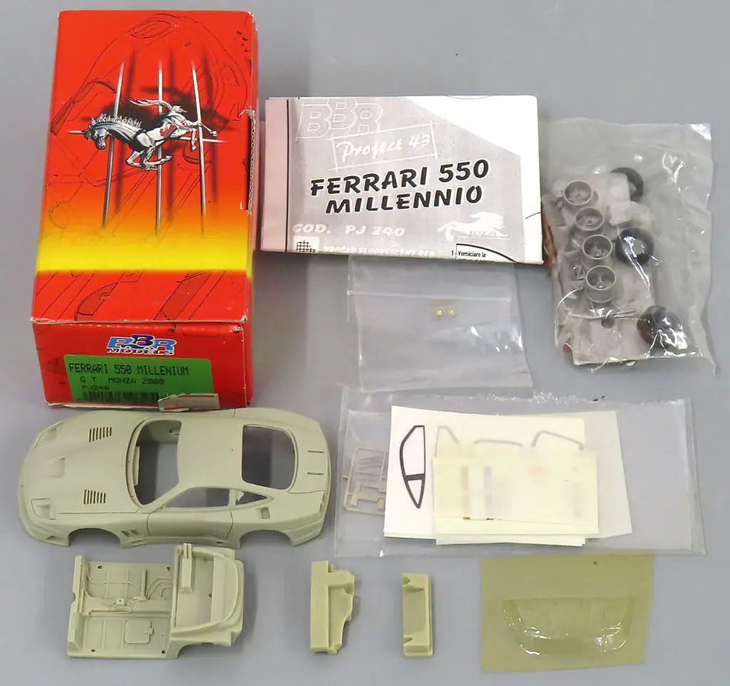 1/43 Scale Model Kit - Ferrari