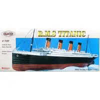 1/720 Scale Model Kit - Cruise Ship / Titanic