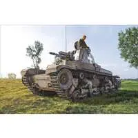 1/72 Scale Model Kit - Tank