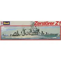 Plastic Model Kit - Spruance-class destroyer