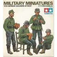 1/35 Scale Model Kit - TAMIYA Military Miniature Series