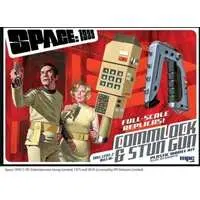 Plastic Model Kit - SPACE 1999